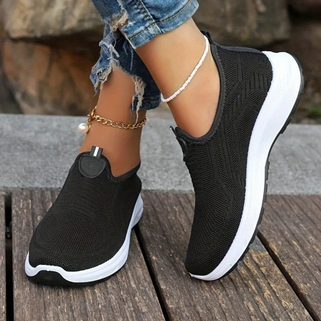 Ortopedice, confortabile și casual pentru femei