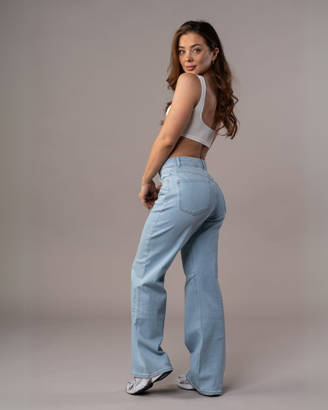 Pantaloni cu Talie Înaltă și Croială Alungită pentru Femei