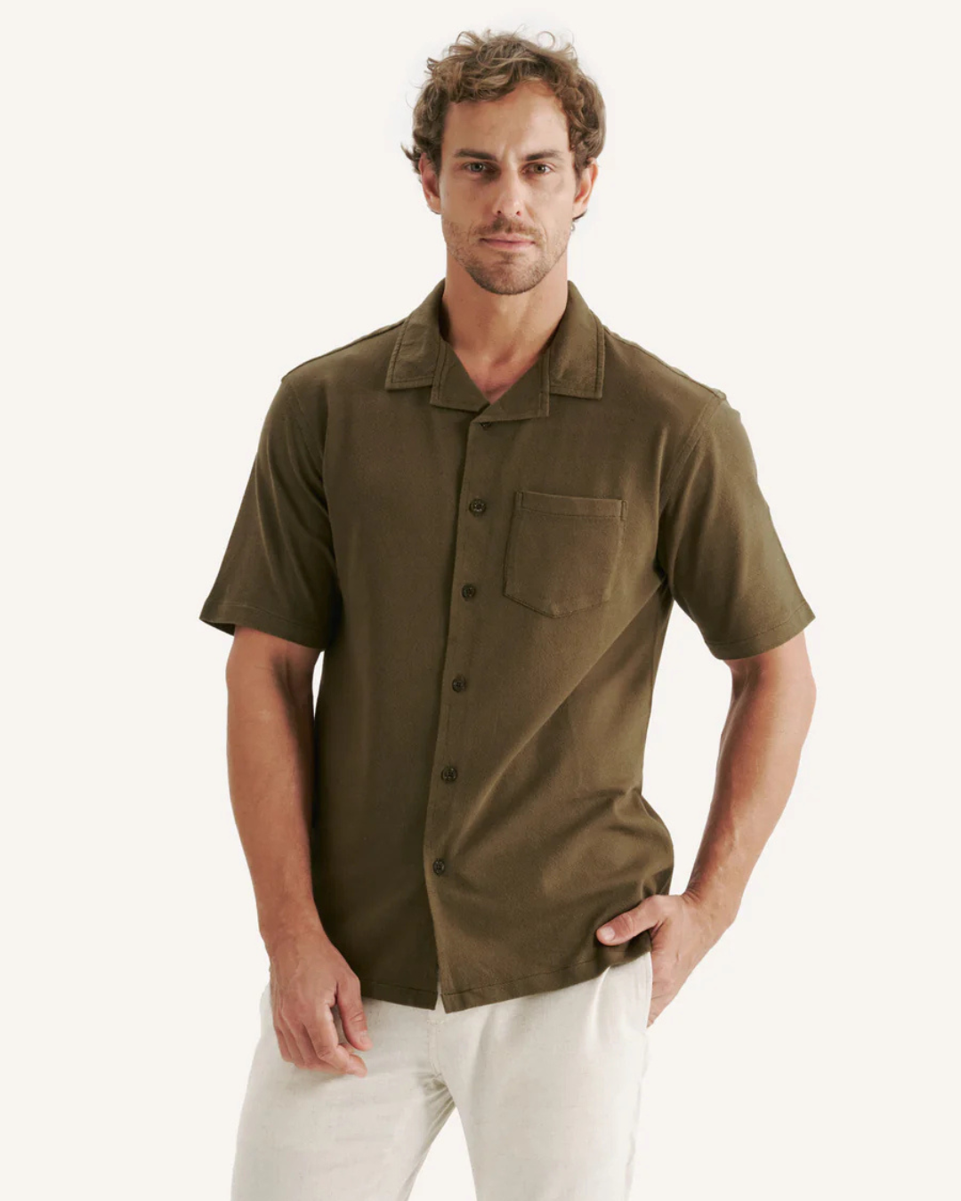 Cămașă din în cu mâneci scurte și nasturi pentru bărbați 
