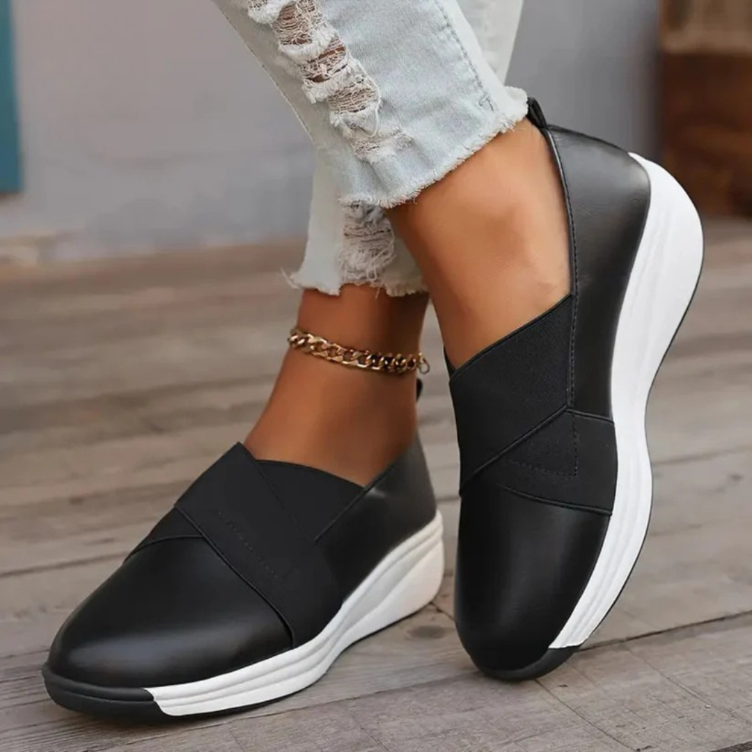 Pantofi ortopedici cu talpă antiderapantă