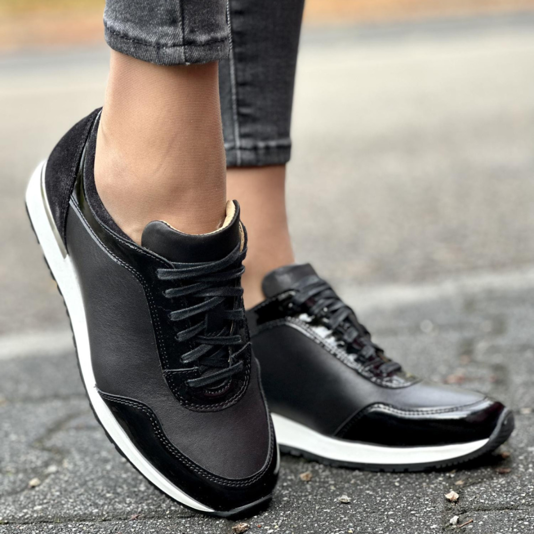 Pantofi eleganți din piele naturală pentru femei