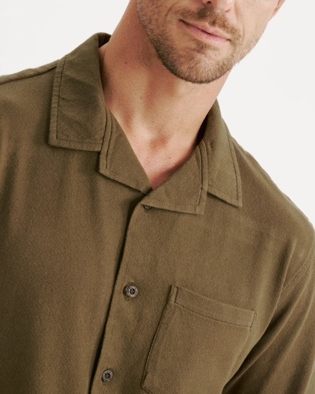 Cămașă din în cu mâneci scurte și nasturi pentru bărbați 