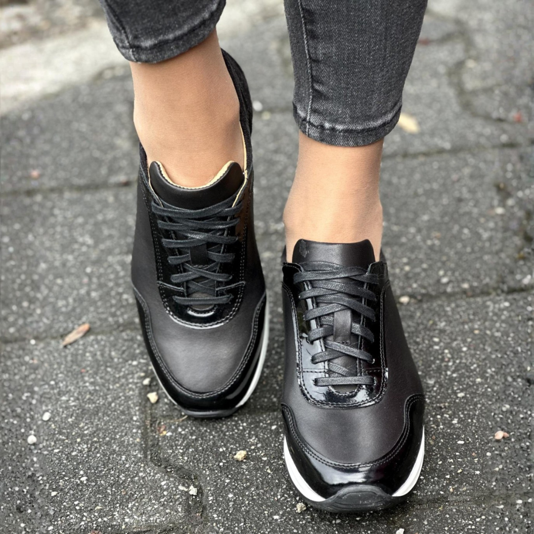 Pantofi eleganți din piele naturală pentru femei