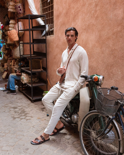 Set Elegant cu Finisaj de Interior 