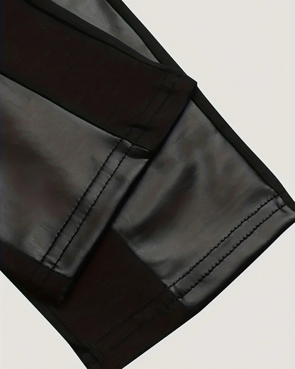 Colanți cu Efect de Piele cu Detalii Matlasate și Fermoare Decorative