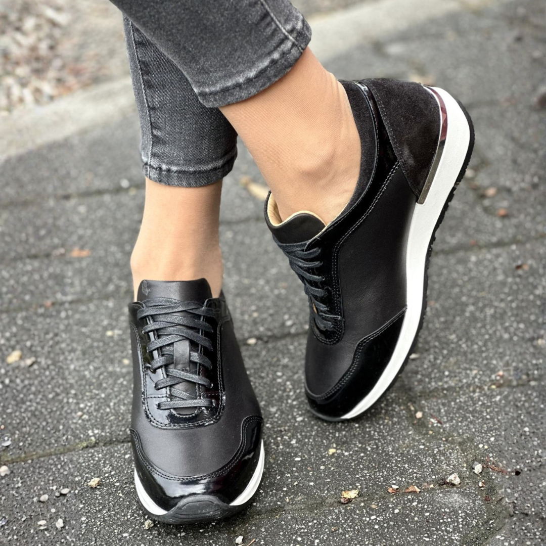 Pantofi eleganți din piele naturală pentru femei