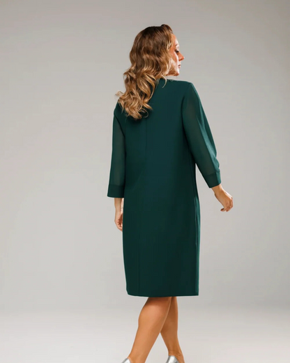 Rochie dreaptă cu pliuri și mâneci 3/4