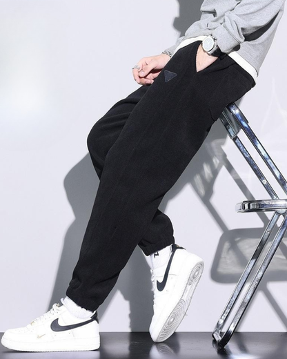 Pantaloni largi de antrenament pentru bărbați®