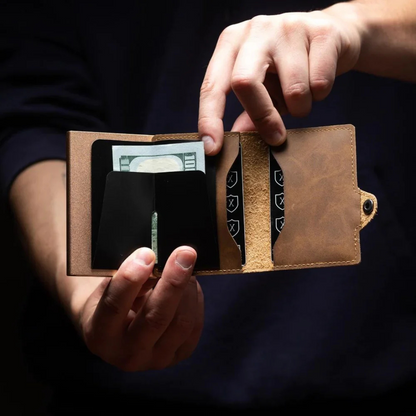 Portofel de lux cu protecție RFID și design compact