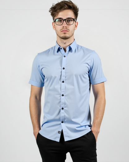 Tricou elastic cu nasturi și mâneci scurte 